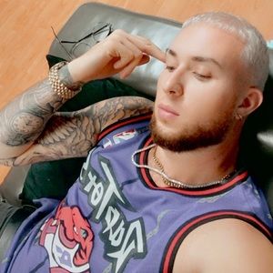 Meet your Posher, Antonio